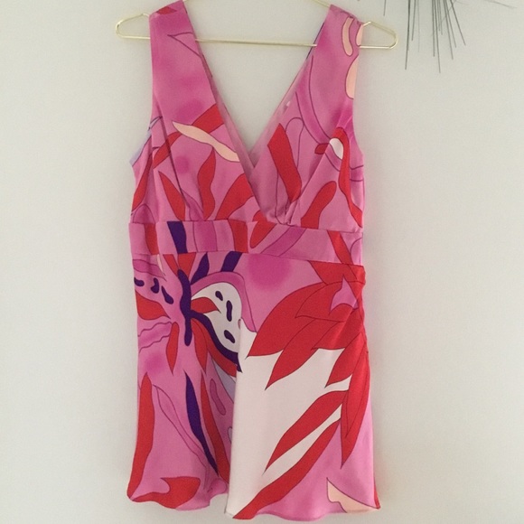 💞Boston Proper Sleeveless V Front/ Back Top - Picture 3 of 12